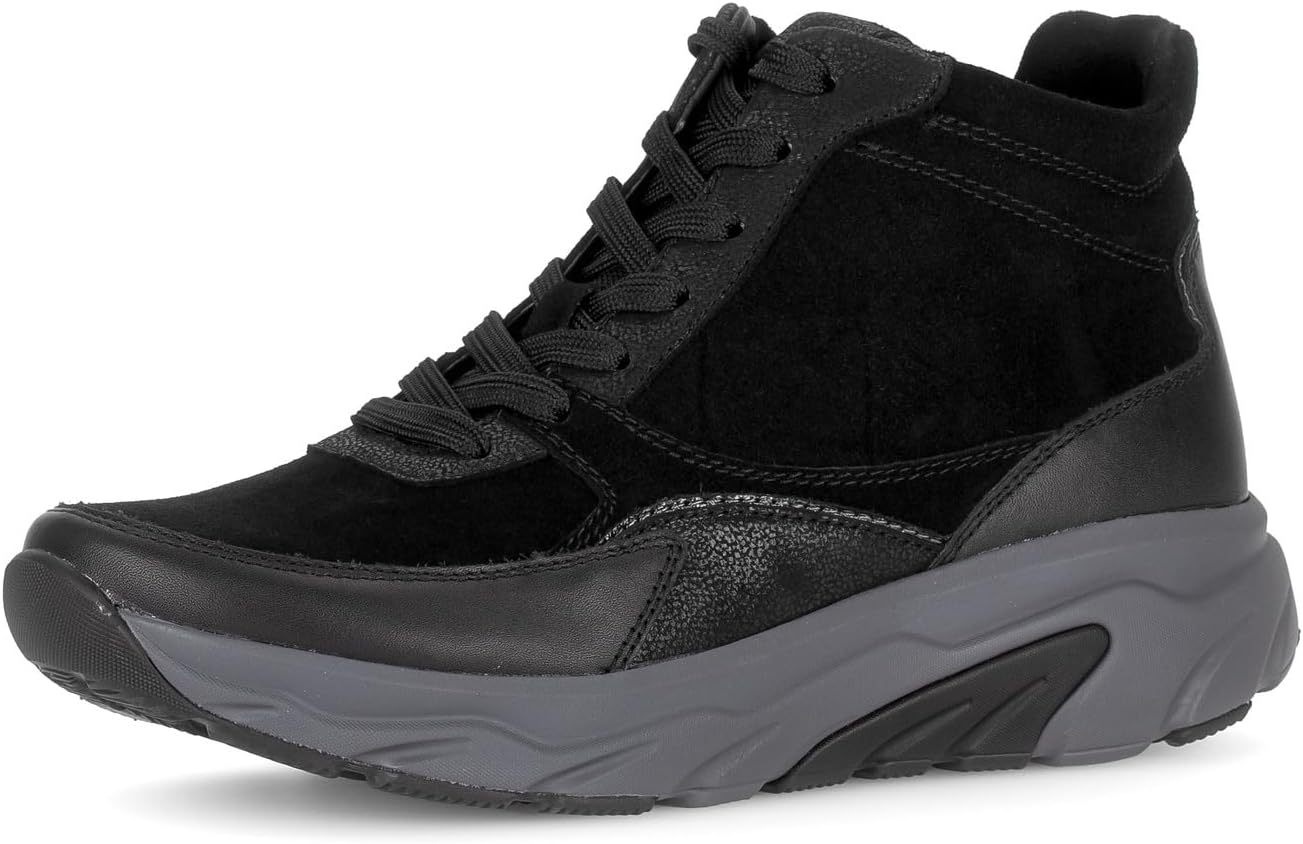 Installing Pavo Monitor Arm on a wooden desk