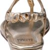 Stuart Weitzman-2